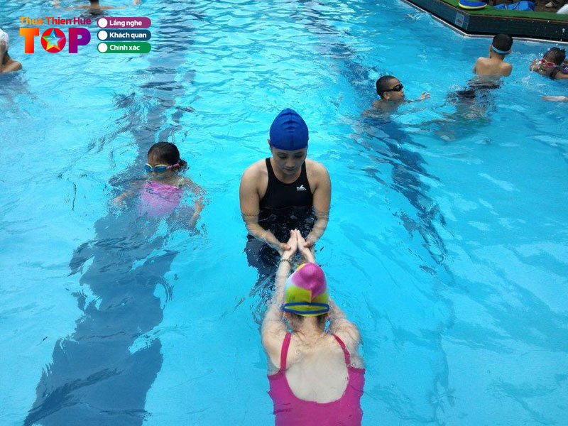 Clb-day-boi-ho-cam-huetoplist