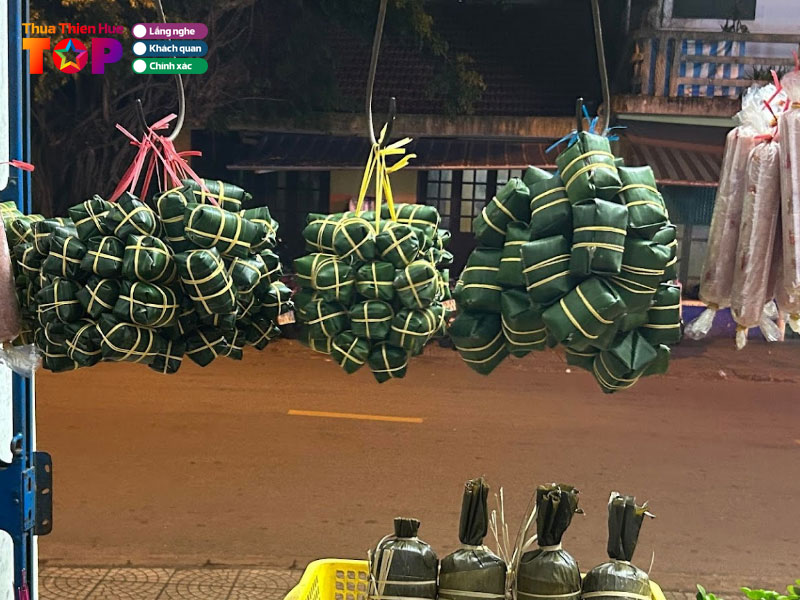 Cua-hang-nem-cha-tre-dong-ba-huetoplist