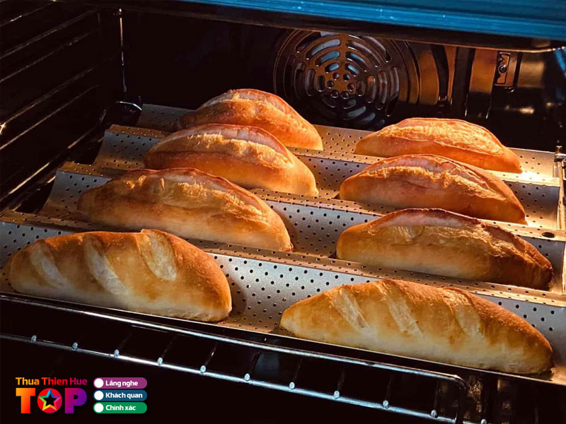 Lo-banh-mi-huu-hue-huetoplist