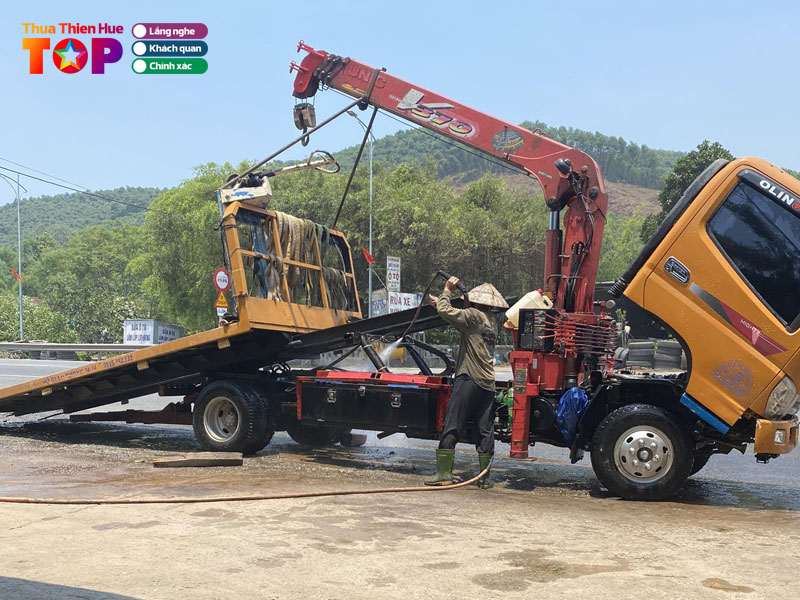 Xe-cau-cuu-ho-giao-thong-hue-huetoplist