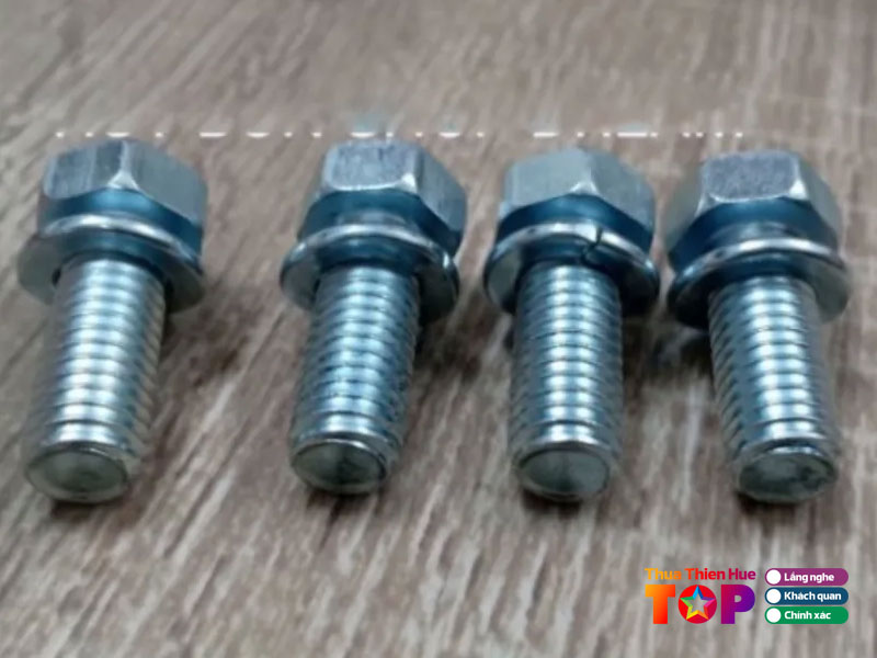 Dại-lý-phu-tung-xe-may-ỏ-hué-của-hàng-thang-huetoplist