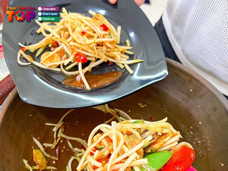 Am-thuc-thai-lao-tam-sum-huetoplist