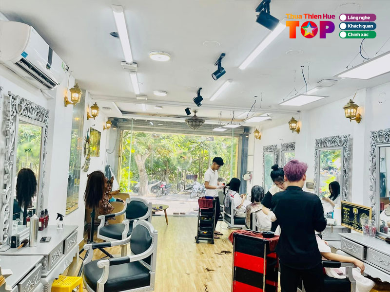 Beauty-salon-360hair-huetoplist