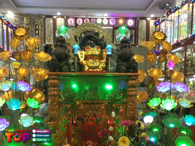 Cua-hang-do-tho-cung-hoang-long-huetoplist