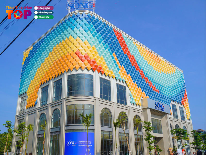 Doi-net-ve-bao-tang-ky-thuat-so-anh-sang-song-platform-huetoplist