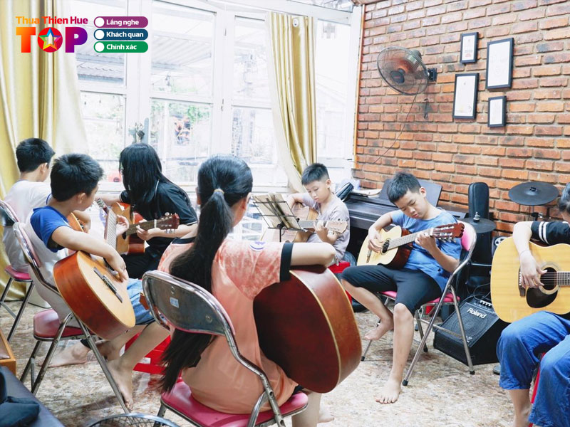 Holy-music-huetoplist