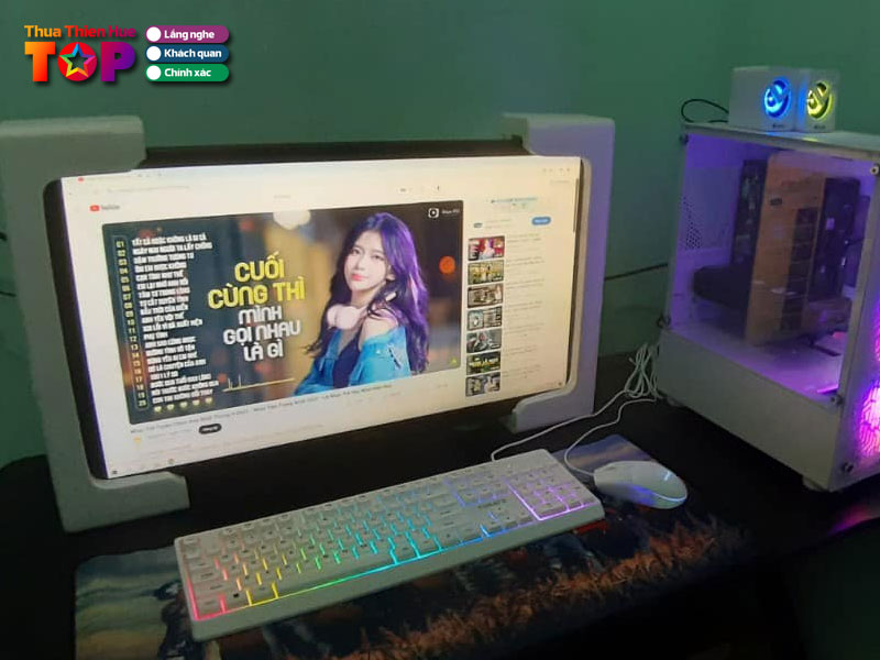 May-tinh-nhat-quang-tai-hue-huetoplist