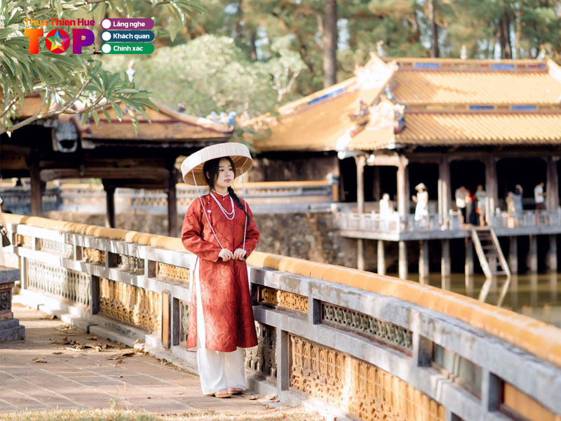 Nhi-nhi-ao-dai-co-phuc-viet-huetoplist