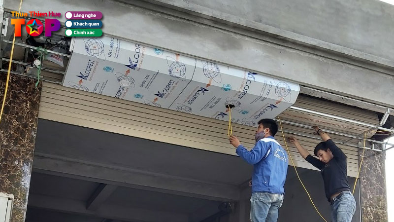 Top-7-don-vi-lap-dat-cua-cuon-hue-uy-tin-hang-dau-huetoplist