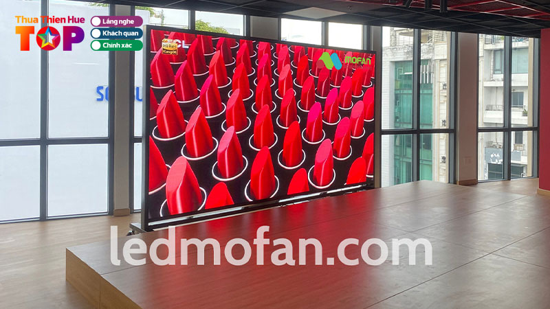 Ledmofan-dap-ung-moi-nhu-cau-hien-thi-cua-ban-1-huetoplist