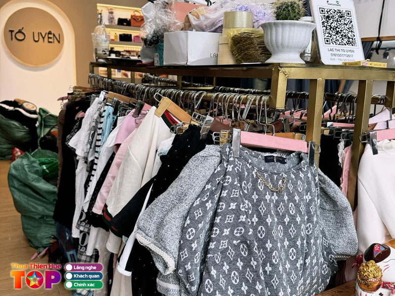 To-uyen-boutique-huetoplist