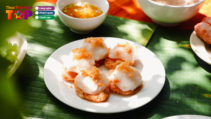 Top-7-quan-banh-ram-it-tai-hue-ngon-chuan-vi-nen-thu-mot-lan-huetoplist