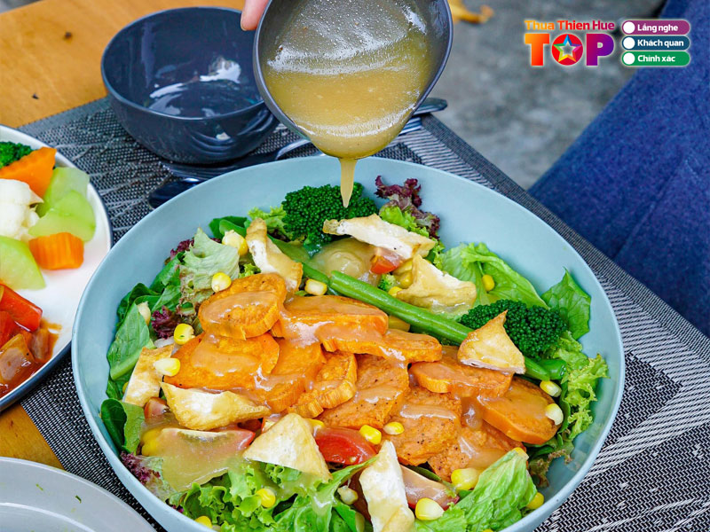 Mot-so-tieu-chi-khi-lua-chon-quan-ban-salad-huetoplist