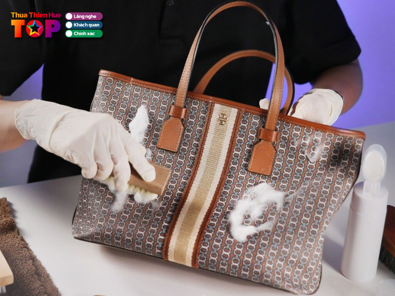 Sneakers-bags-huetoplist