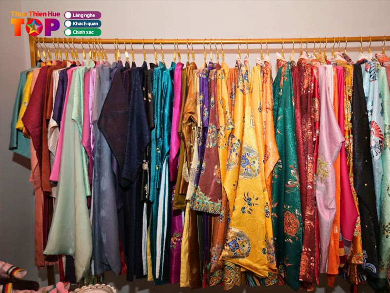 Hoa-nghiem-viet-phuc-huetoplist