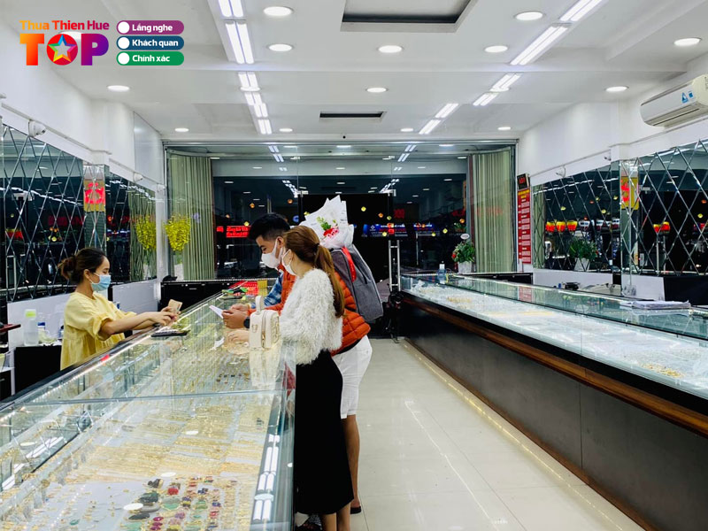 Ngoc-phuoc-jewelry-huetoplist