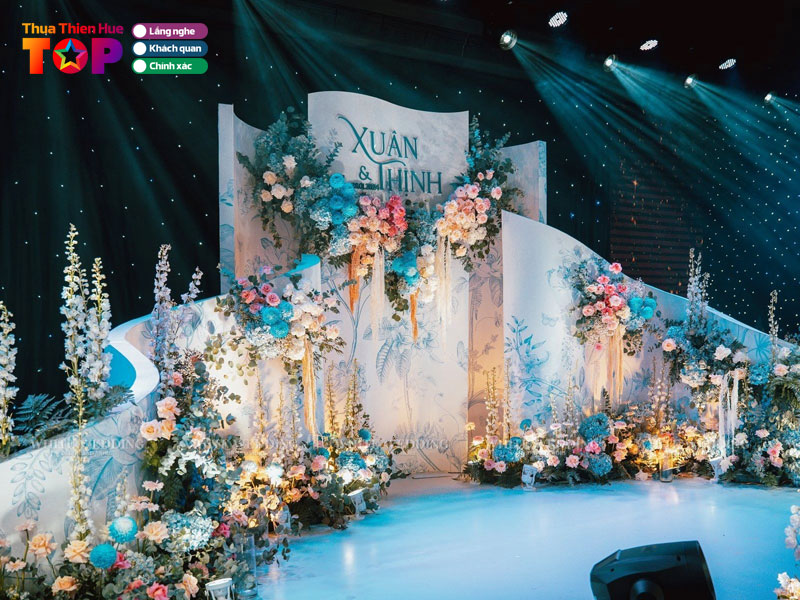 Nha-hang-tiec-cuoi-hoang-vu-wedding-huetoplist