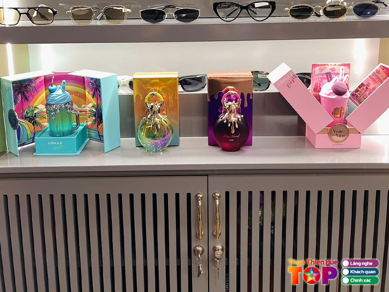 Nhi-authentic-huetoplist