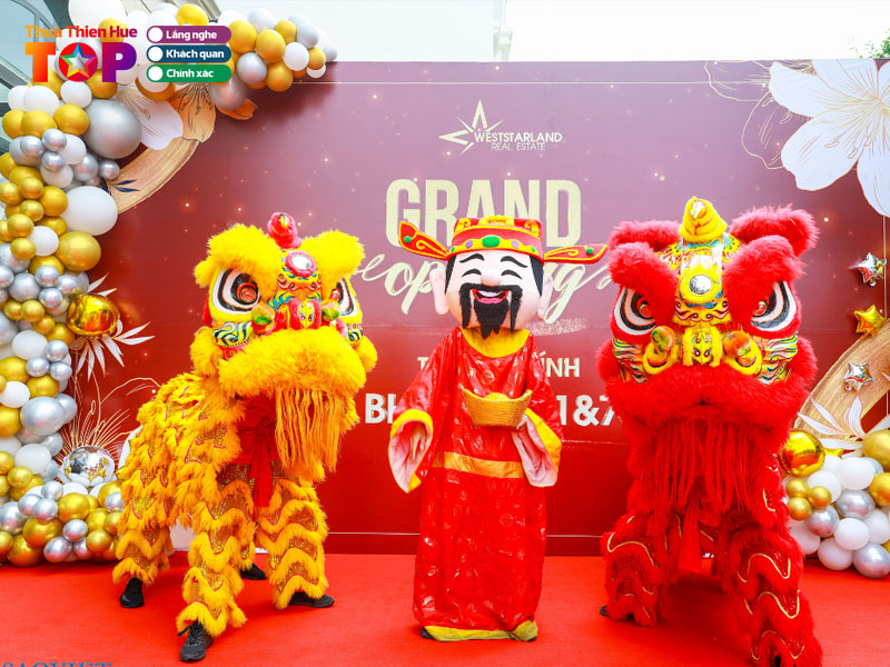 Nhung-tieu-chi-khi-lua-chon-don-vi-to-chuc-le-khai-truong-huetoplist