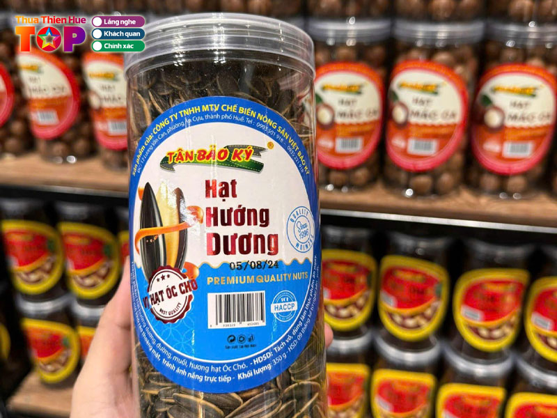 Cua-hang-tap-hoa-hoa-trung-huetoplist