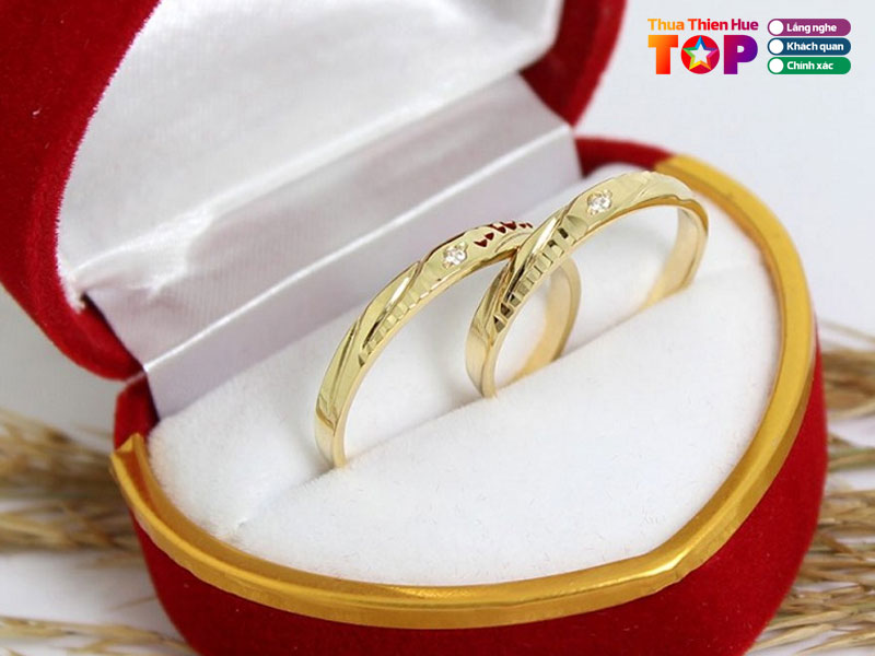 Hang-vang-ngoc-phu-huetoplist