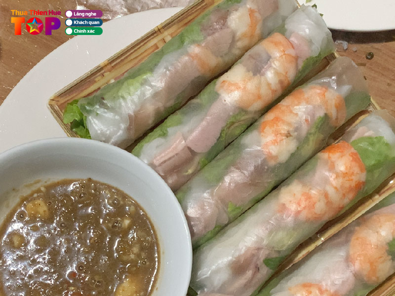 Moc-banh-trang-cuon-thit-heo-huetoplist