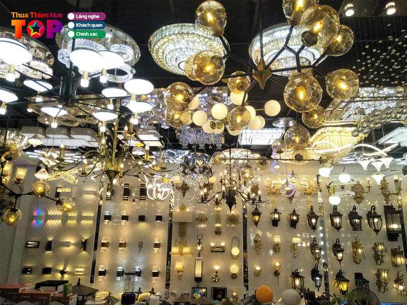 Cua-hang-quoc-tuan-huetoplist