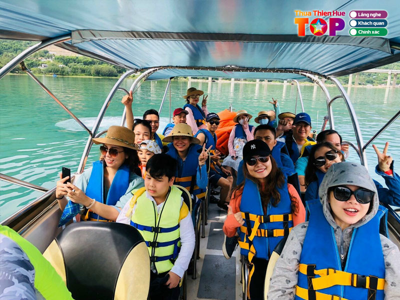 Du-lich-nu-cuoi-hue-huetoplist