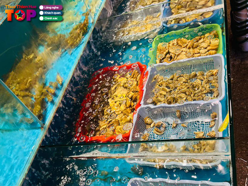 Ha-seafood-huetoplist