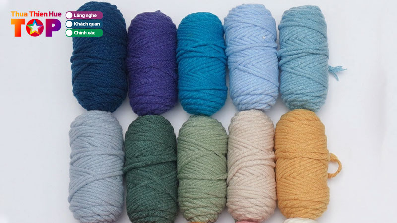 Top-5-shop-len-tai-hue-nhieu-mau-ma-gia-thanh-re-huetoplist