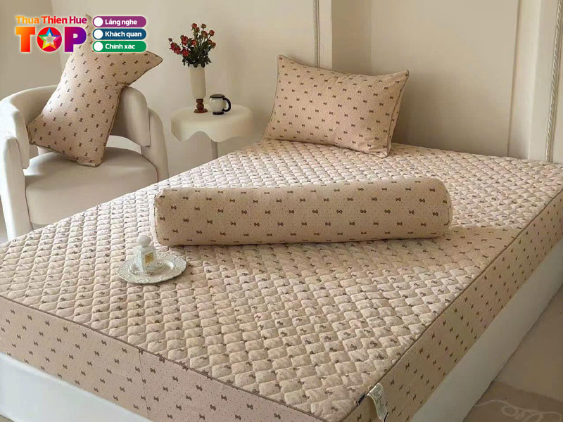 Chin’s-store-huetoplist