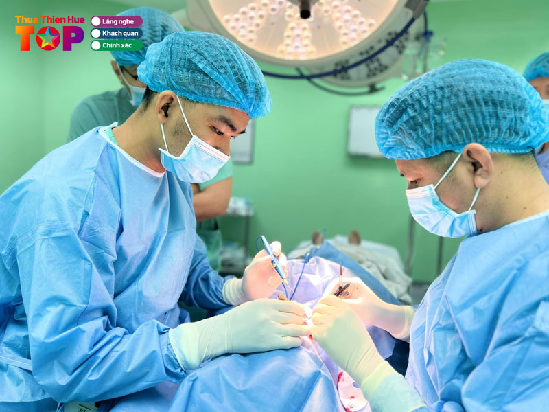 Khoa-tao-hinh-tham-my-benh-vien-trung-uong-hue-huetoplist