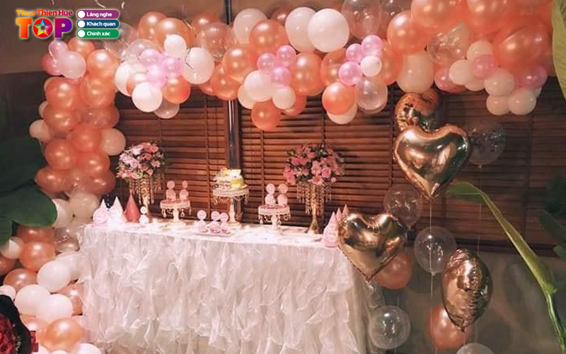 Lily-decor-trang-tri-tron-goi-huetoplist