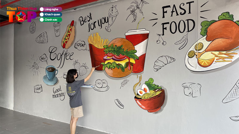 Top-5-dia-chi-ve-tranh-tuong-hue-chuyen-nghiep-gia-re-huetoplist