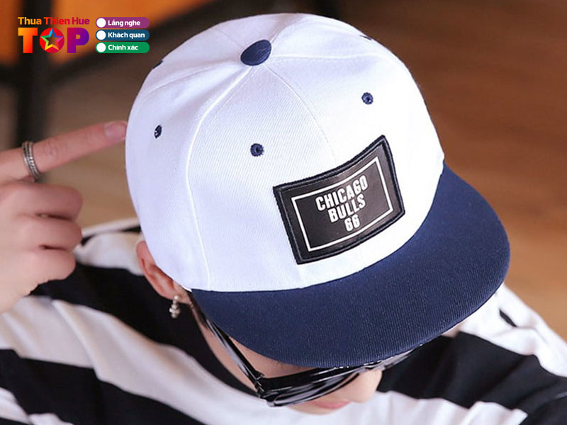 Cach-lua-chon-mu-snapback-dep-chuan-huetoplist