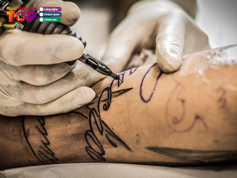 Mot-so-tieu-chi-khi-chon-dia-chi-de-hoc-xam-cho-nguoi-moi-huetoplist