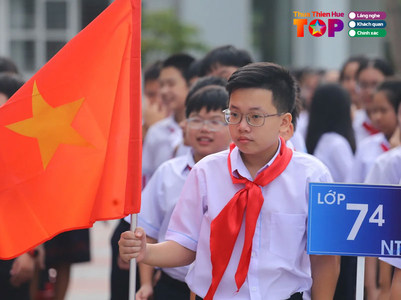 Meo-lua-chon-truong-cap-2-hue-tu-kinh-nghiem-phu-huynh-dia-phuong-huetoplist