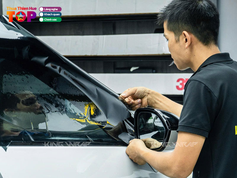 Tieu-chi-chon-dia-chi-dan-film-o-to-cach-nhiet-3m-uy-tin-huetoplist