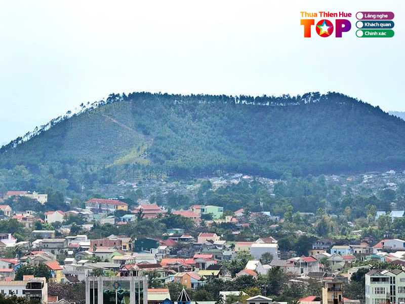 Cam-nang-du-lich-nui-ngu-binh-huetoplist