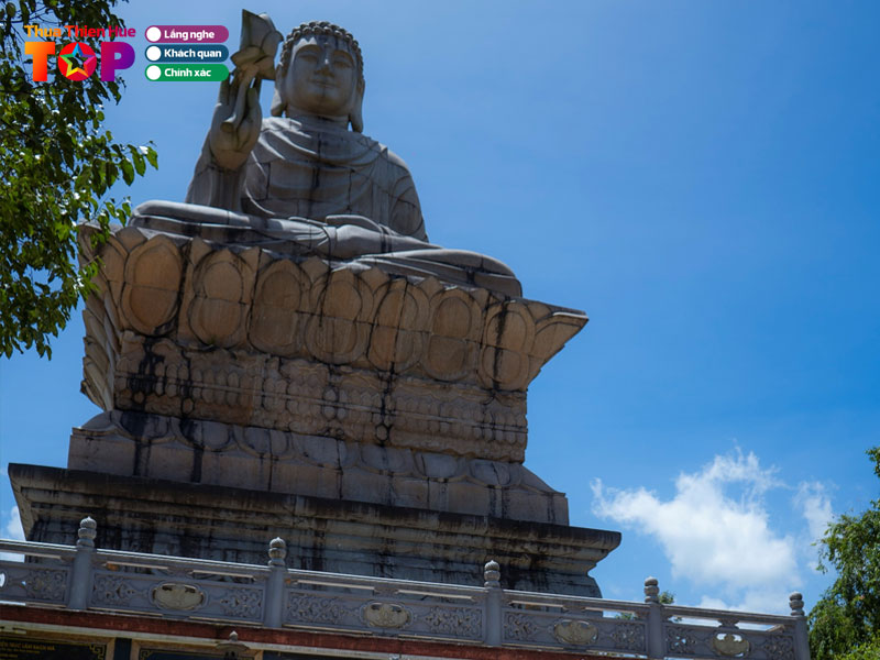 Kham-pha-am-thuc-tai-thien-vien-truc-lam-bach-ma-huetoplist