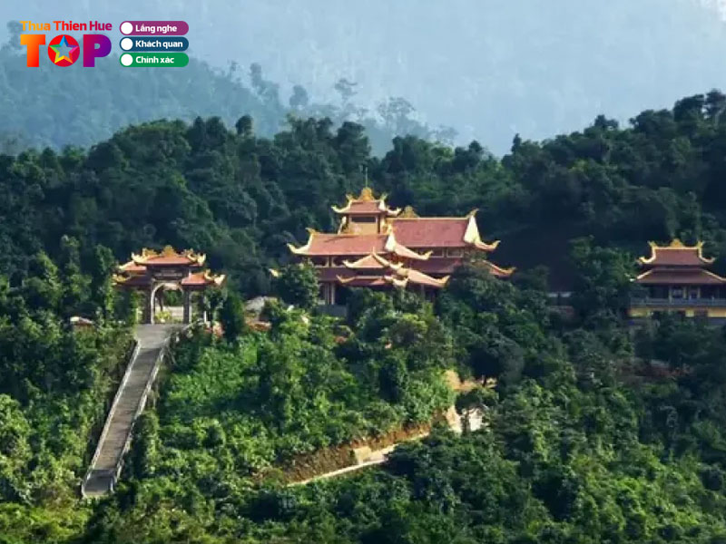 Mot-vai-diem-du-lich-hap-dan-xung-quanh-thien-vien-truc-lam-bach-ma-huetoplist