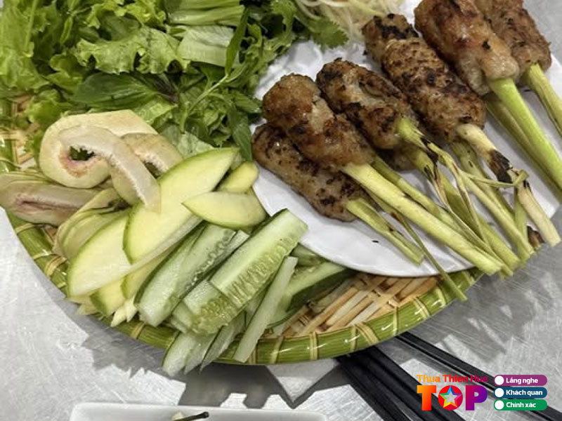 Nem-lui-nhu-y-huetoplist