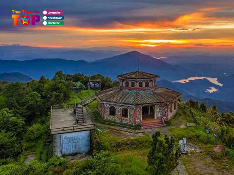 Nui-bach-ma-huetoplist