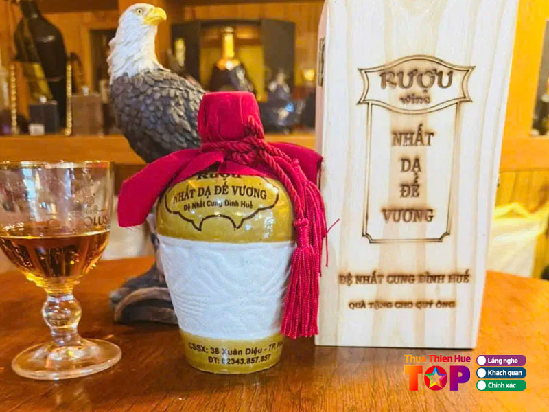 Ruou-cung-dinh-nhat-da-de-vuong-huetoplist