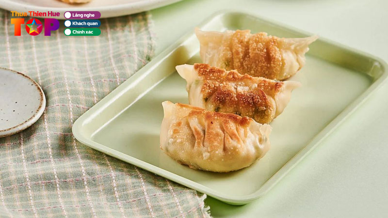 Top-5-dia-chi-ban-banh-mandu-tai-hue-ngon-me-ly-huetoplist