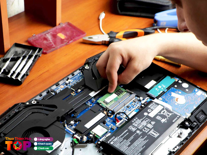 Cau-hoi-thuong-gap-ve-dich-vu-sua-laptop-o-hue-huetoplist