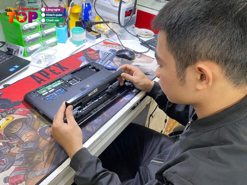 Huong-dan-lua-chon-va-meo-trai-nghiem-sua-laptop-tu-dan-dia-phuong-huetoplist