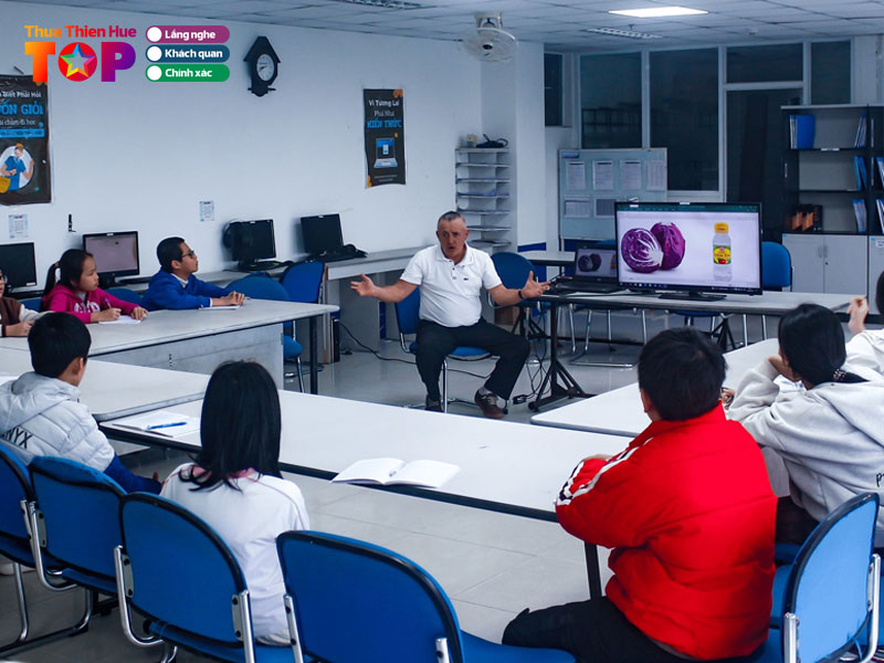 Anh-ngu-ames-huetoplist