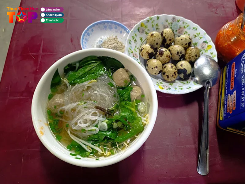 Hu-tieu-binh-dan-nguyet-huetoplist