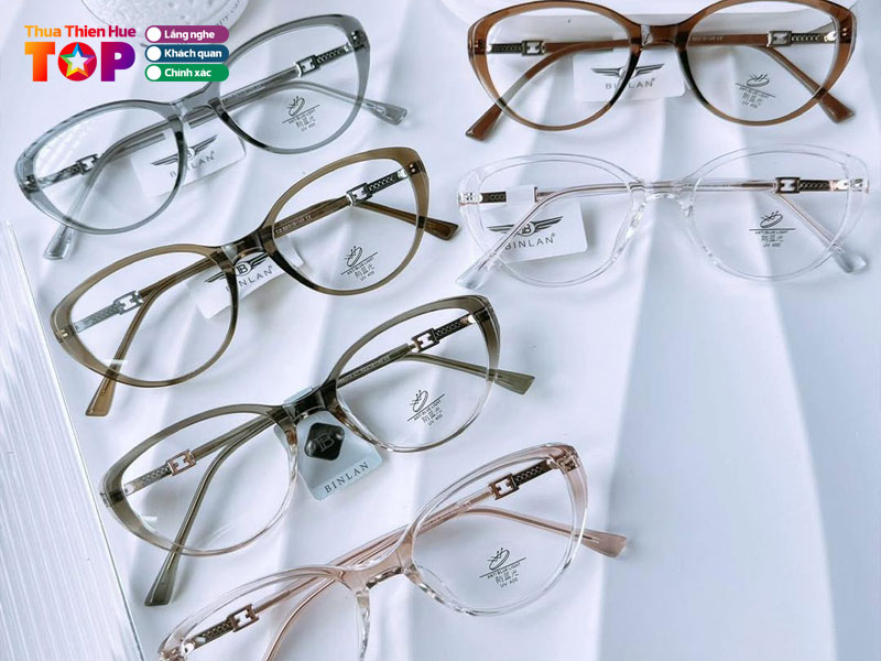 Mat-kinh-a-au-huetoplist